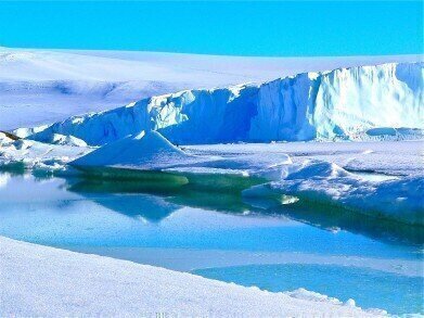 Scientists Attempt to Find Oldest Ice in Antarctica
