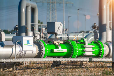 How fugitive hydrogen emissions could act as a greenhouse gas